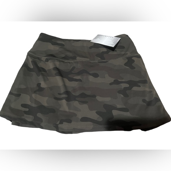 NWT Soothfeel Pleated Tennis Skort for Women - Picture 1 of 7